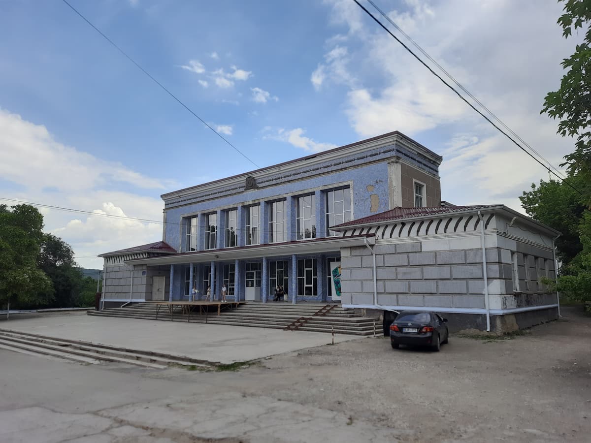 Das Kulturhaus aus der Sowjetzeit in Congaz